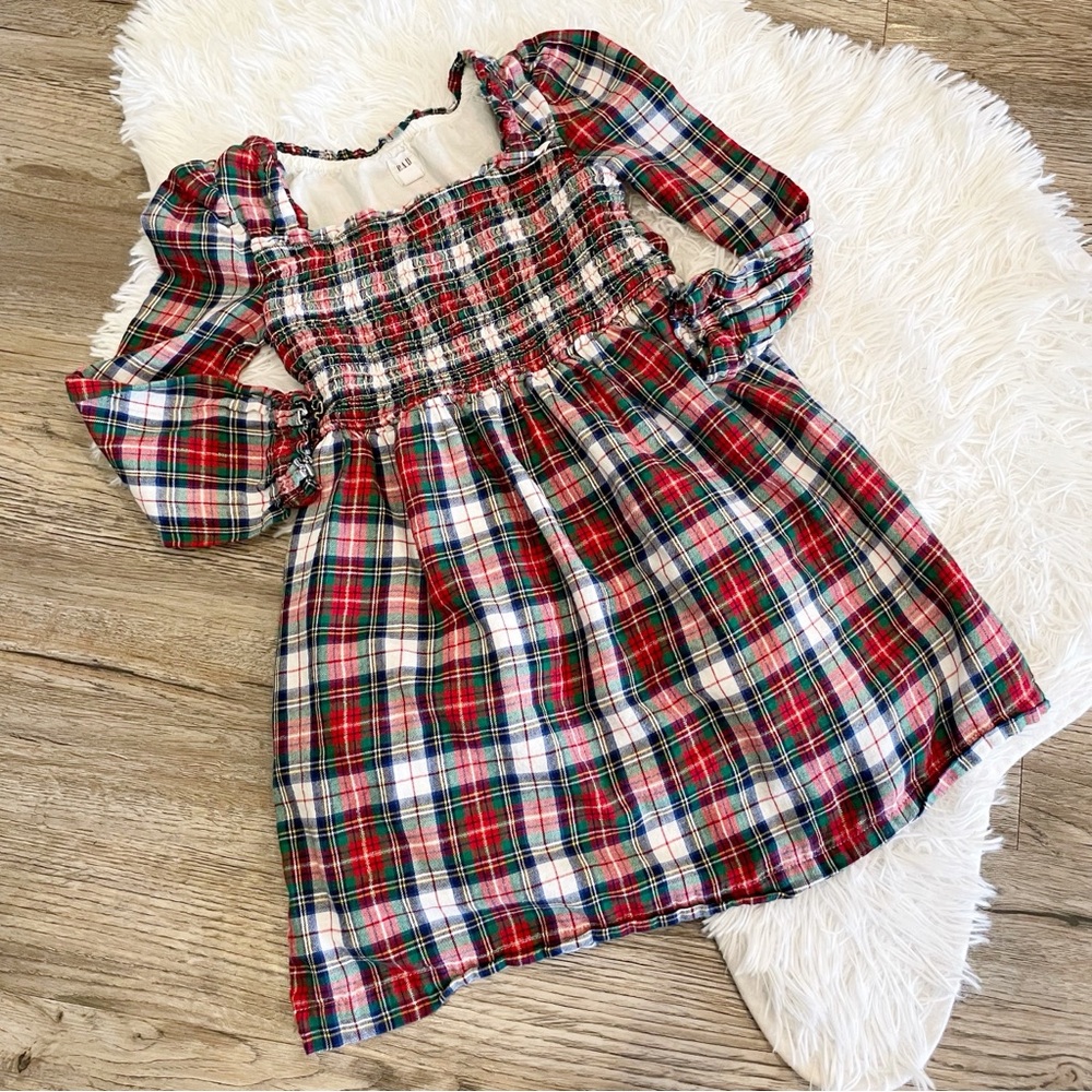 GAP Kids Christmas Dress Plaid Tartan Smocked Small 6 7 Festive Church Cozy